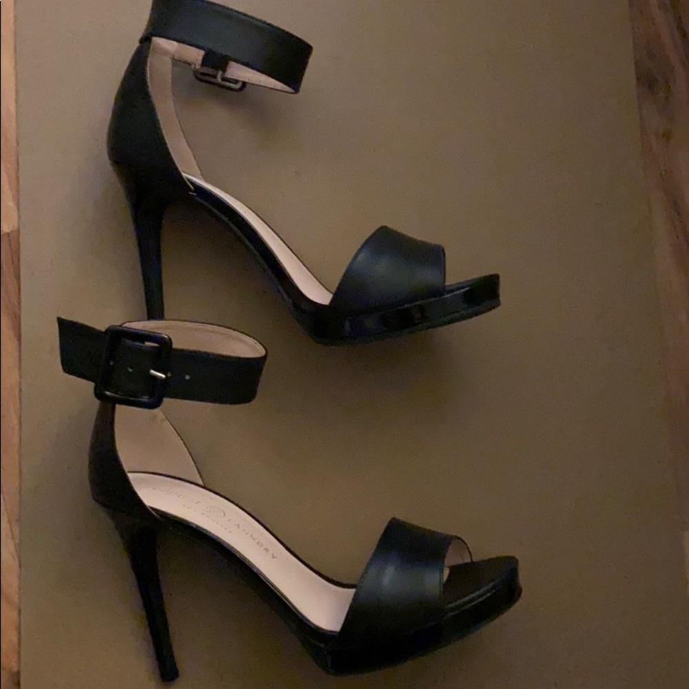 Black 4 inch sandal, strap and buckle